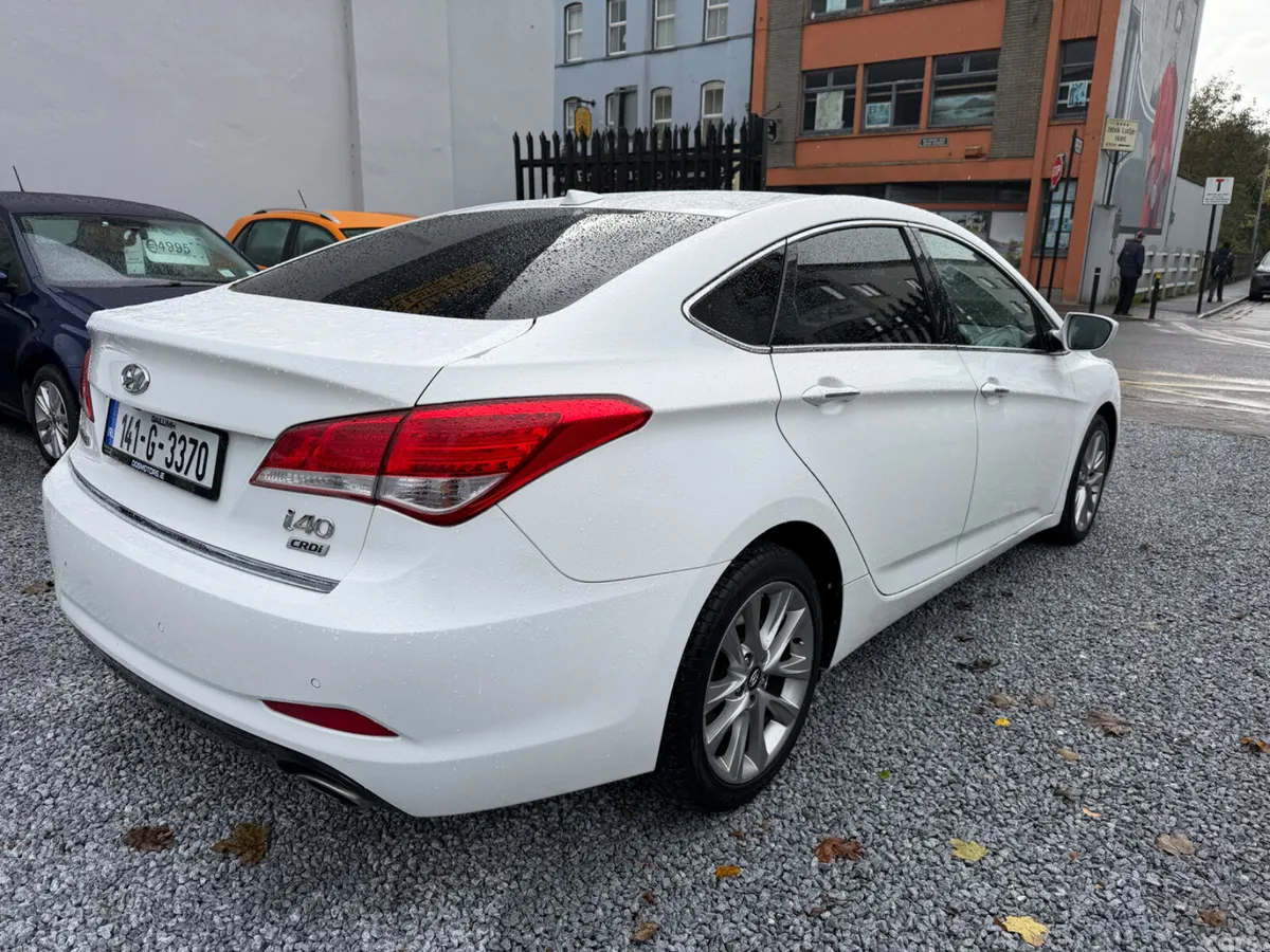 Hyundai i40 Saloon, Diesel, 2014, White