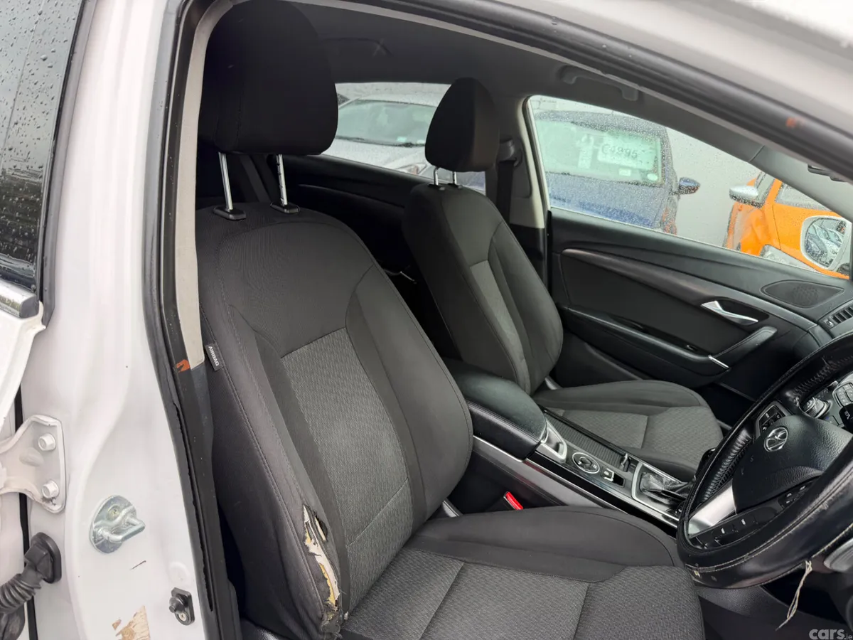 Hyundai i40 Saloon, Diesel, 2014, White