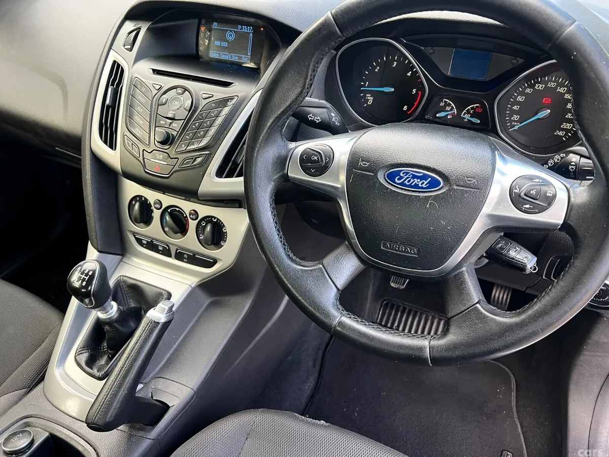Ford Focus Hatchback, Diesel, 2013, White