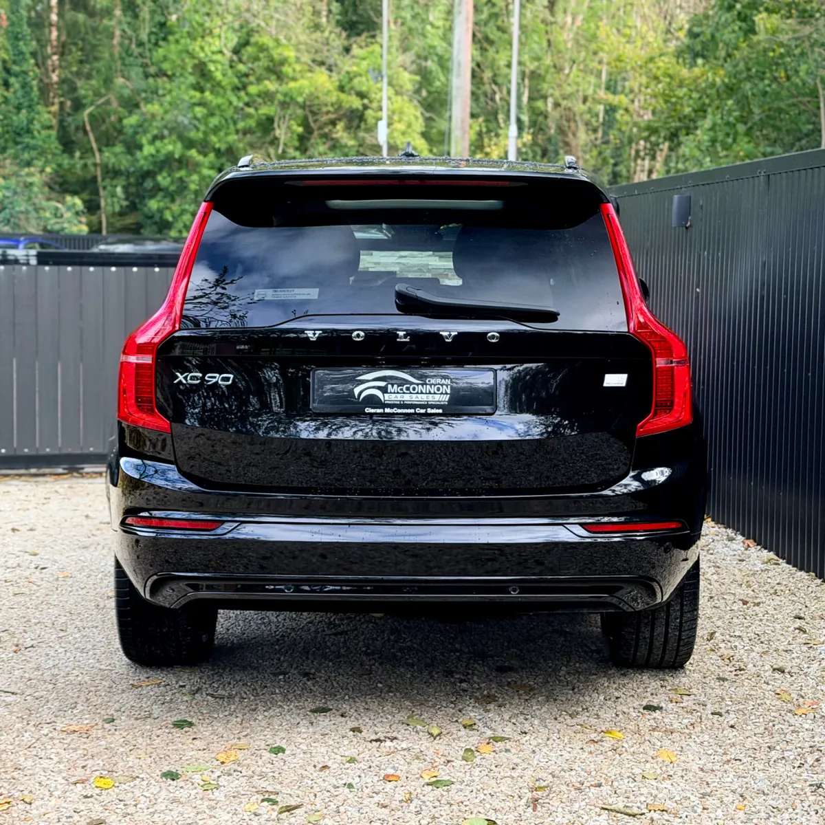 Volvo XC90 SUV, Petrol Plug-in Hybrid, 2023, Black