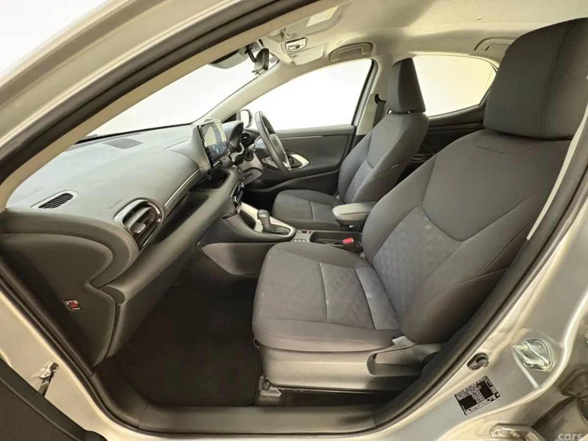 Toyota Yaris Hatchback, Petrol Hybrid, 2026, Grey