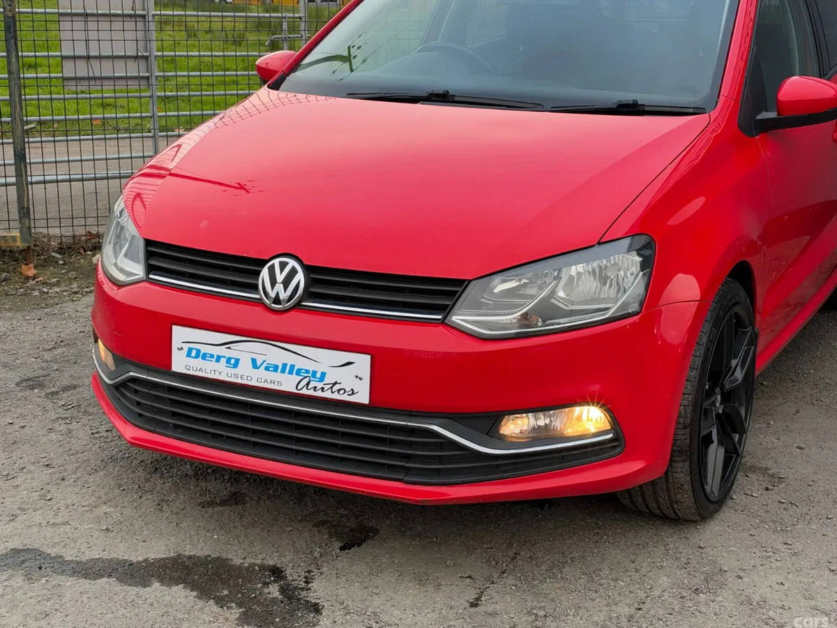 Volkswagen Polo Hatchback, Diesel, 2015, Red