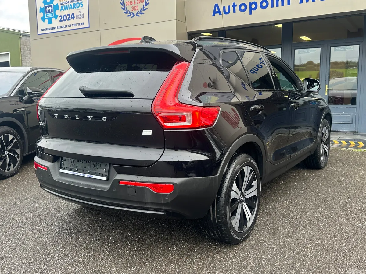 Volvo XC40 SUV, Electric, 2023, Black