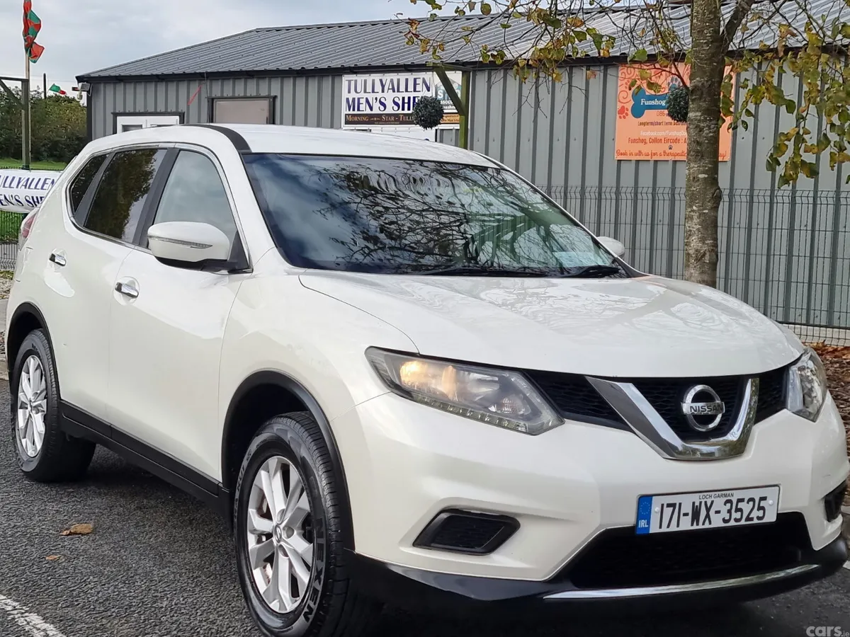 Nissan X-Trail SUV, Petrol, 2017, White