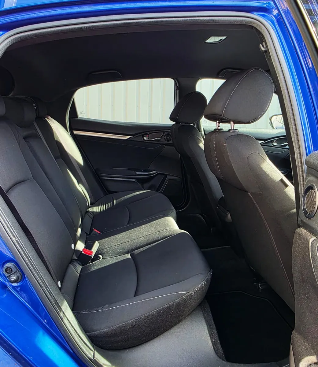 Honda Civic Hatchback, Petrol, 2021, Blue