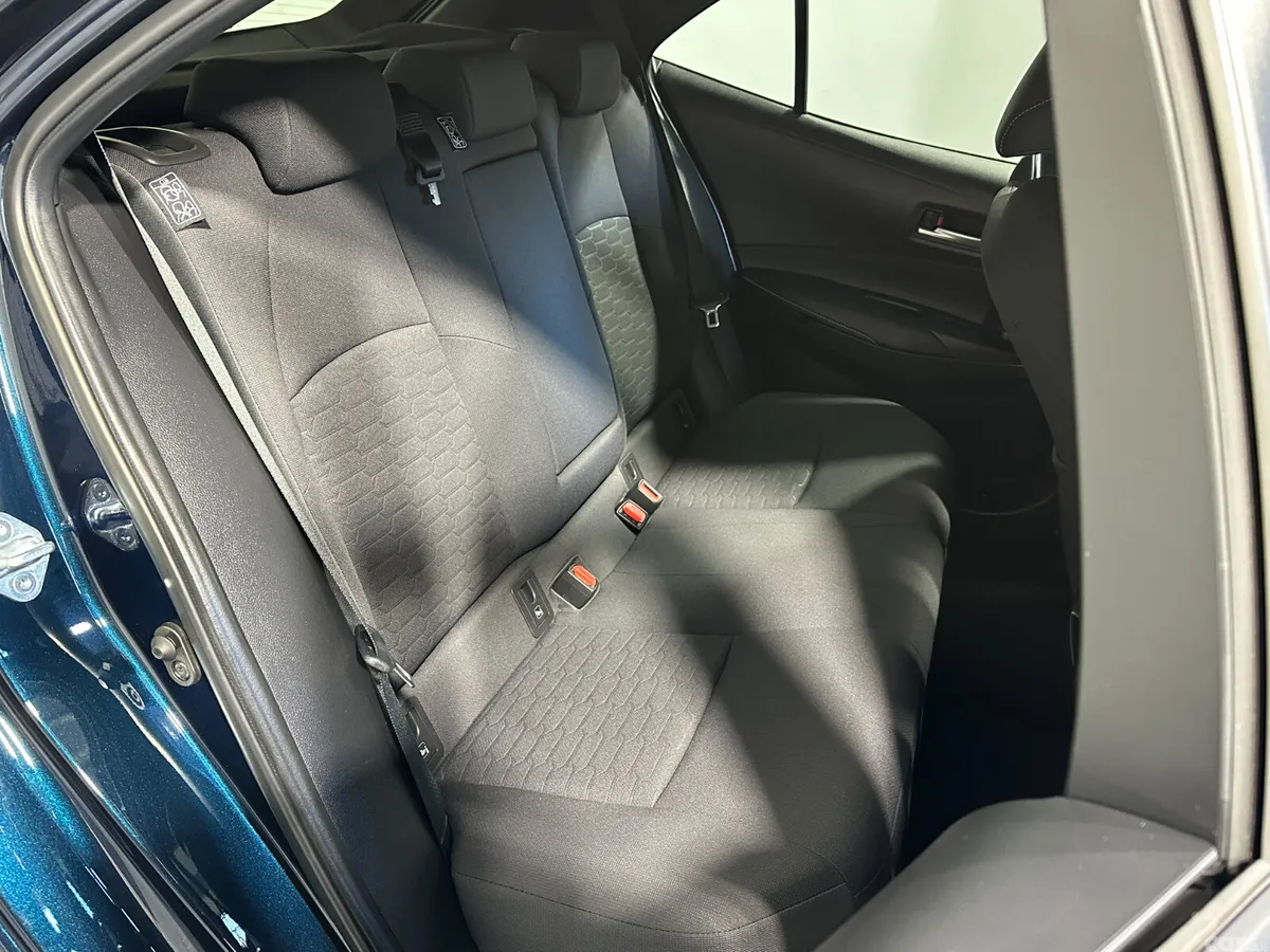 Toyota Corolla Hatchback, Petrol Hybrid, 2020, Blue