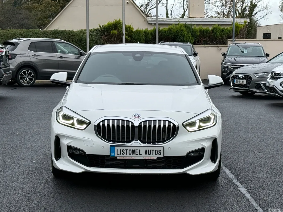 BMW 1-Series Hatchback, Diesel, 2023, White
