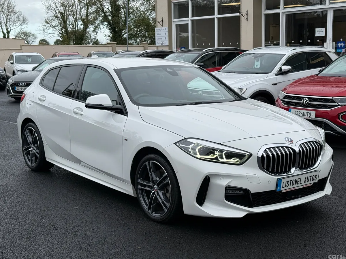 BMW 1-Series Hatchback, Diesel, 2023, White