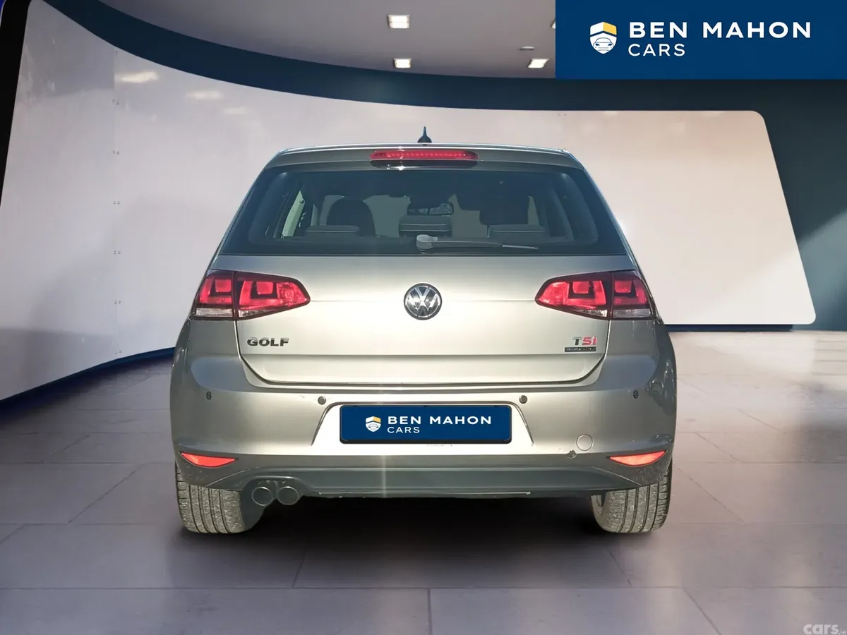 Volkswagen Golf Hatchback, Petrol, 2014, Silver