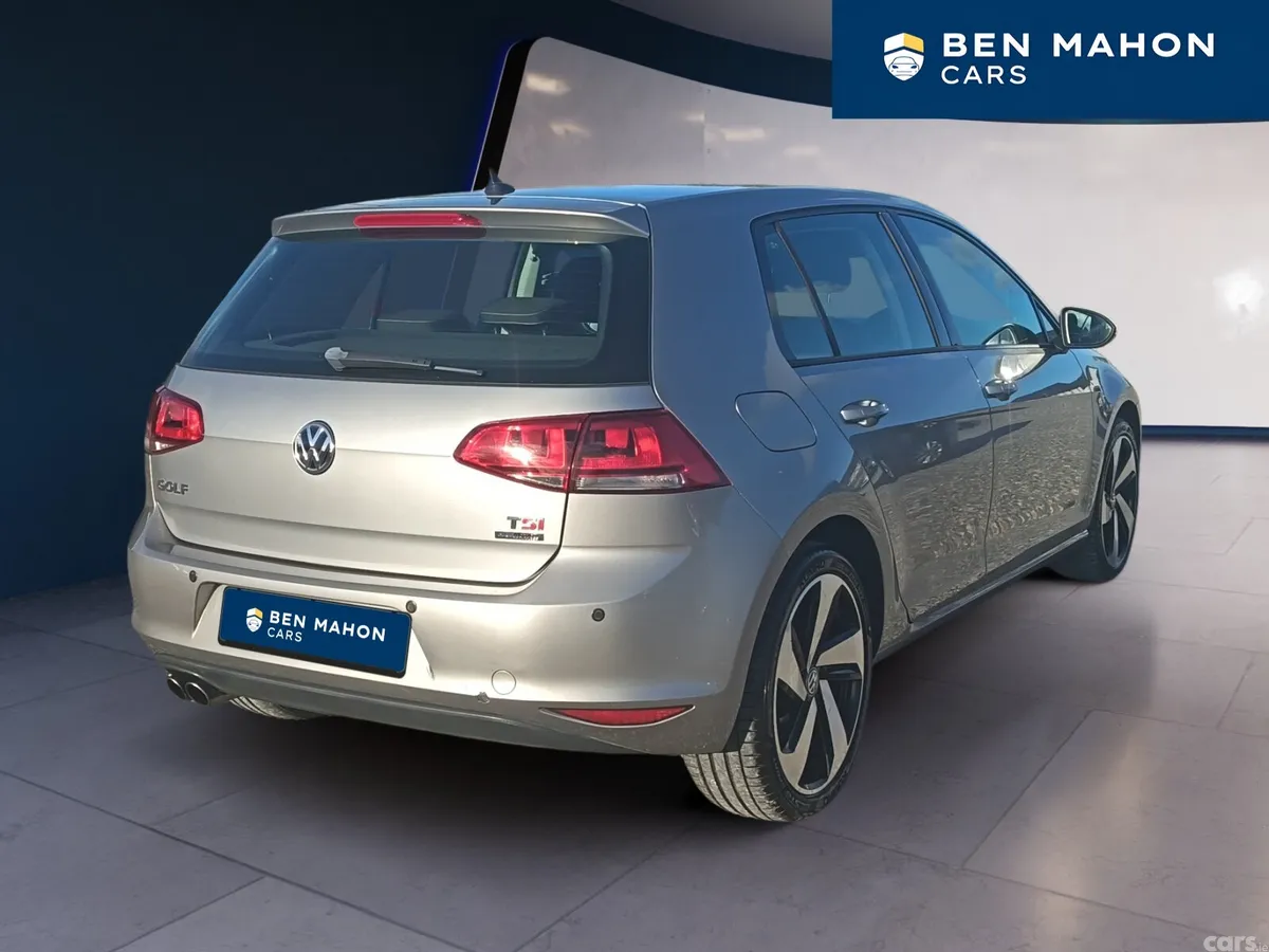 Volkswagen Golf Hatchback, Petrol, 2014, Silver