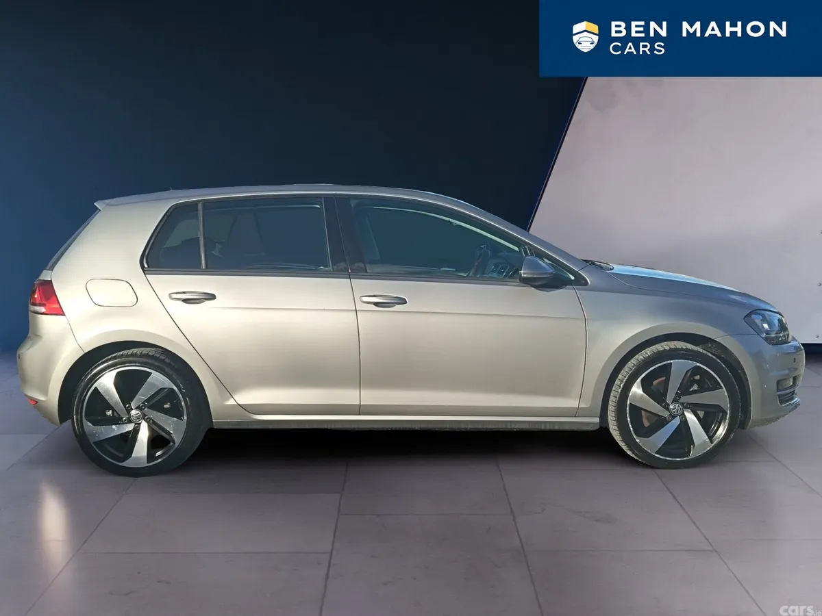 Volkswagen Golf Hatchback, Petrol, 2014, Silver