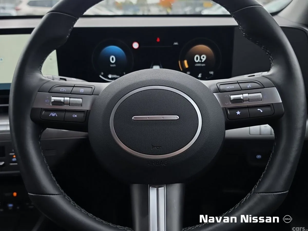 Hyundai KONA MPV, Petrol, 2026, Silver