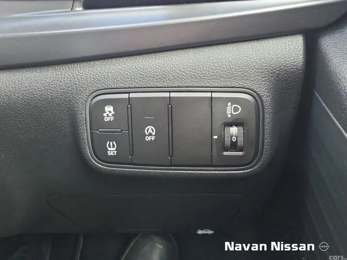 Hyundai i20 Hatchback, Petrol, 2026, Black