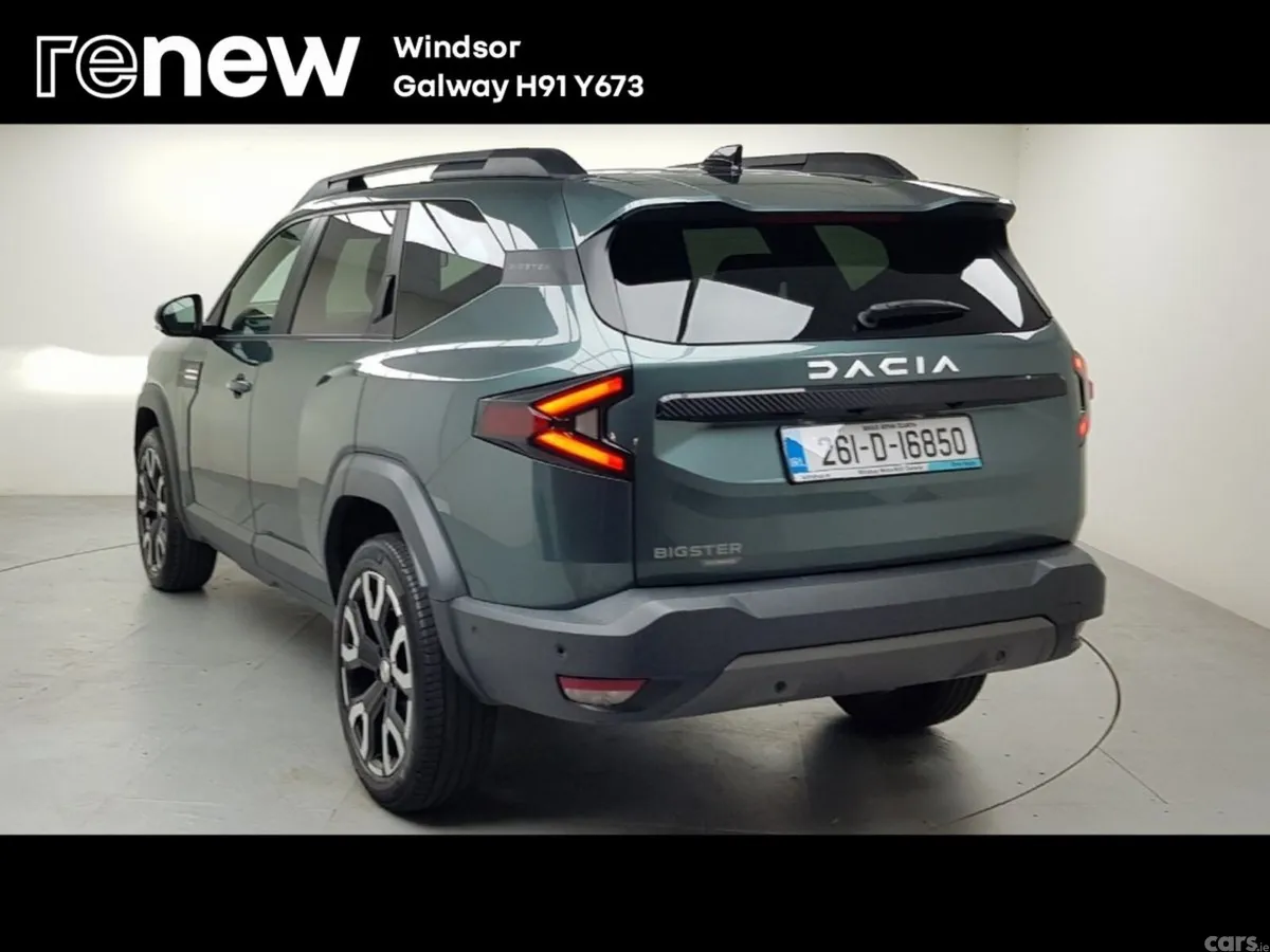 Dacia Bigster Hatchback, Petrol Hybrid, 2026, Green
