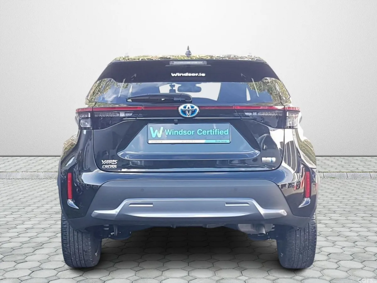 Toyota Yaris Cross SUV, Petrol Hybrid, 2023, Black