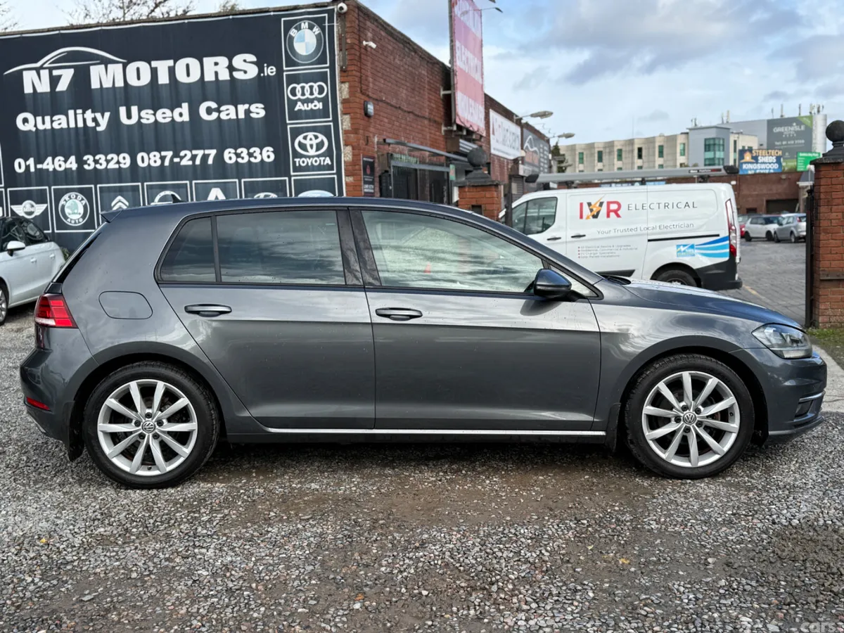 Volkswagen Golf Hatchback, Petrol, 2018, Grey