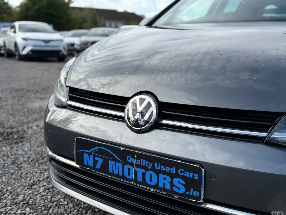 Volkswagen Golf Hatchback, Petrol, 2018, Grey