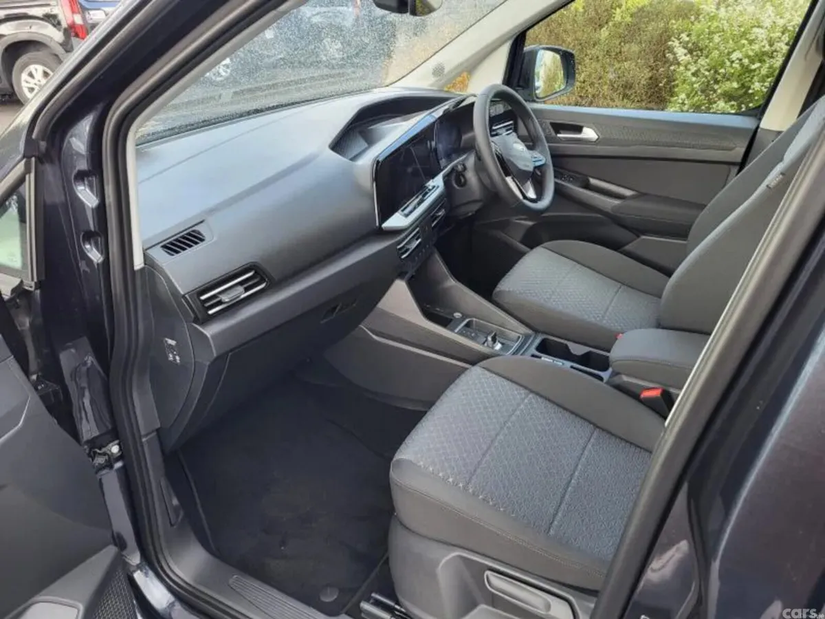 Ford Tourneo Connect MPV, Diesel, 2026, Blue