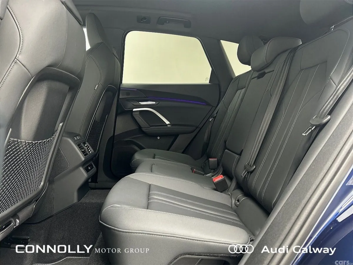 Audi Q5 SUV, Petrol Plug-in Hybrid, 2027, Blue