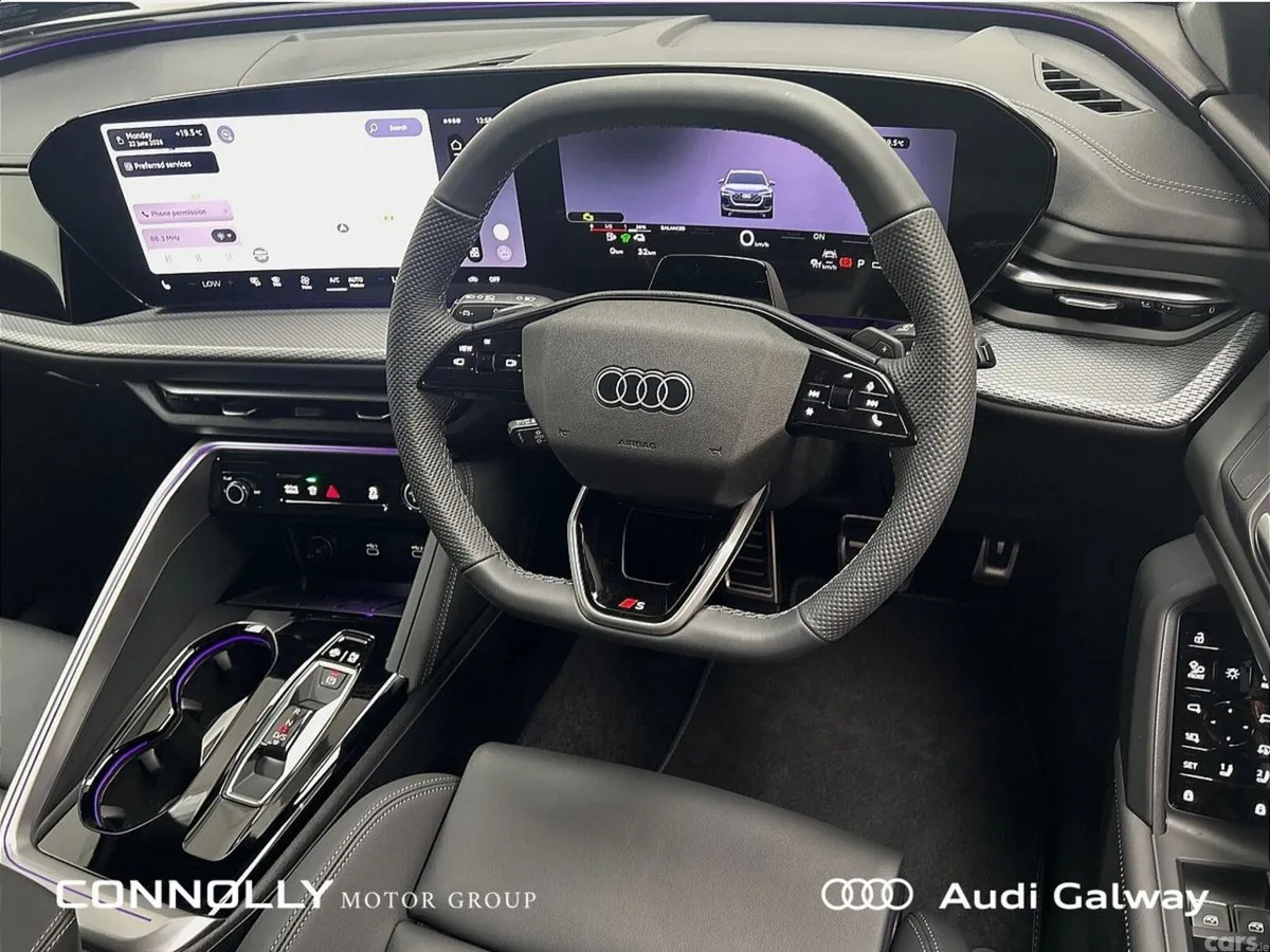 Audi Q5 SUV, Petrol Plug-in Hybrid, 2027, Blue