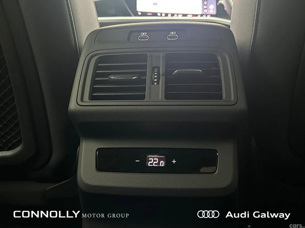Audi Q5 SUV, Petrol Plug-in Hybrid, 2027, Blue