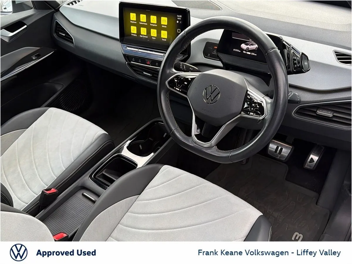 Volkswagen ID.3 Hatchback, Electric, 2023, Silver
