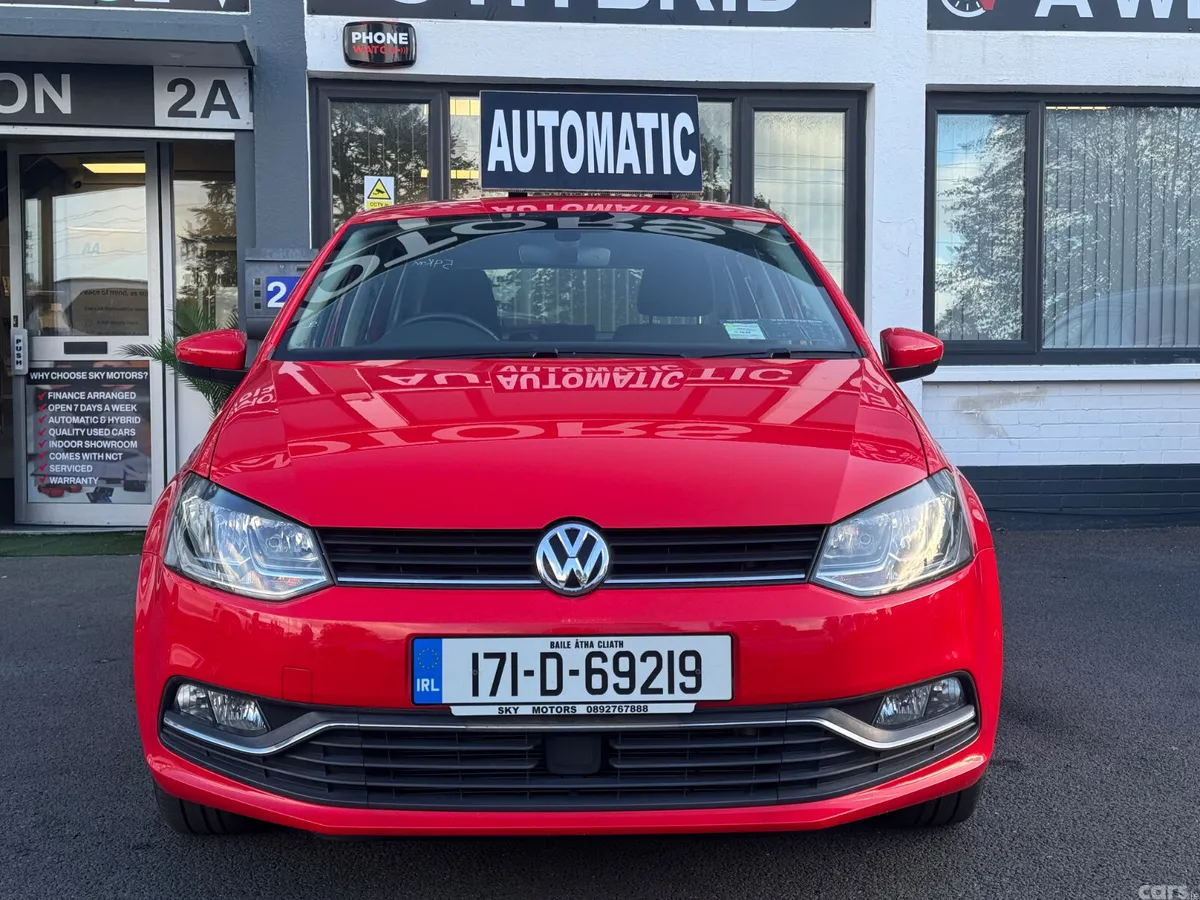 Volkswagen Polo Hatchback, Petrol, 2017, Red