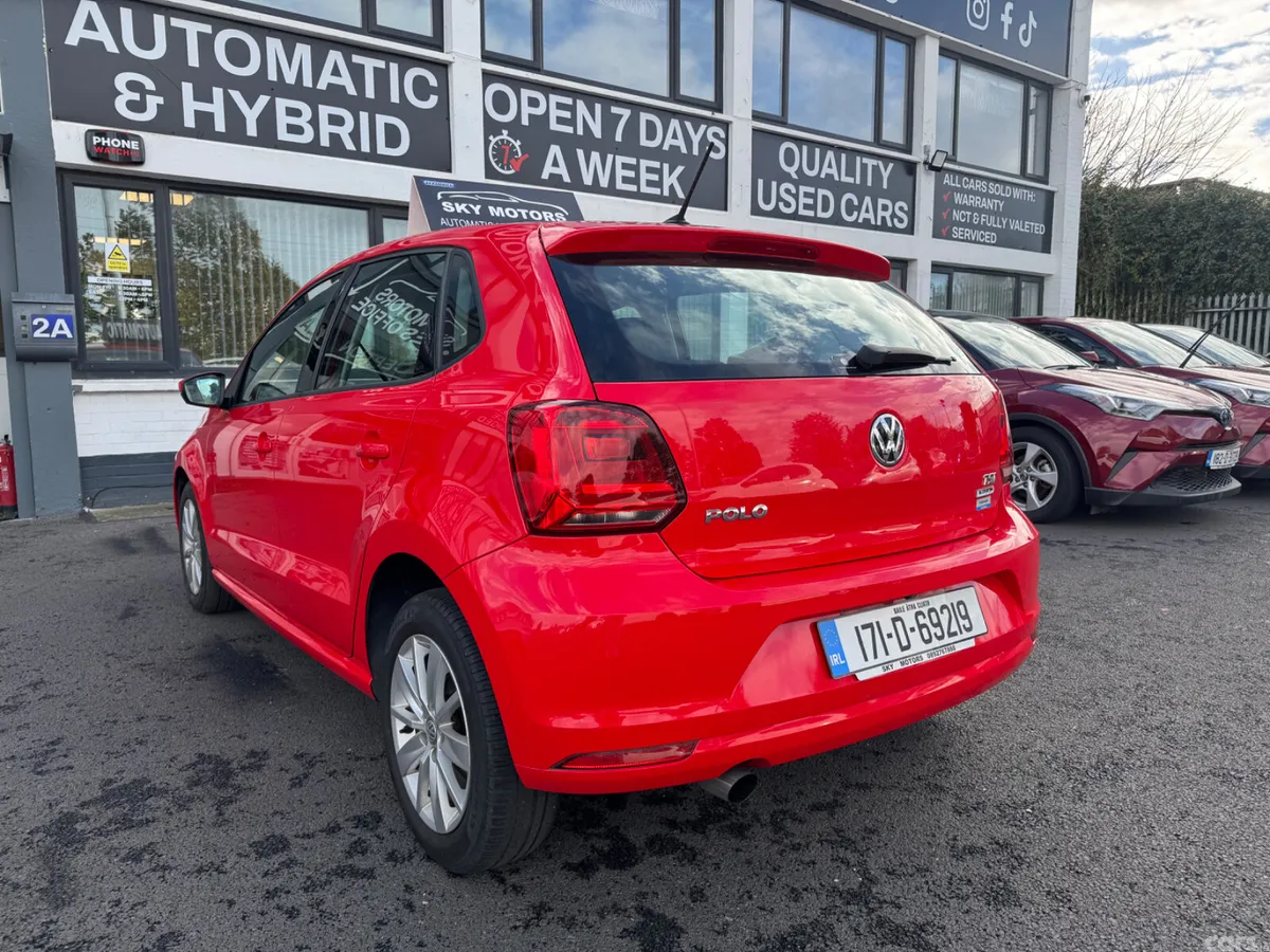 Volkswagen Polo Hatchback, Petrol, 2017, Red