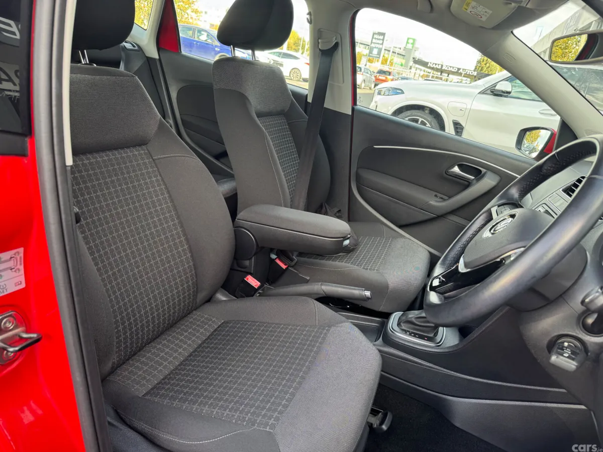 Volkswagen Polo Hatchback, Petrol, 2017, Red