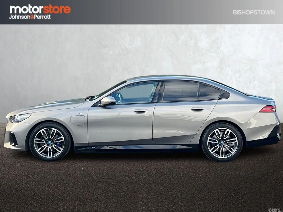 BMW 5-Series Saloon, Petrol Plug-in Hybrid, 2024, Grey