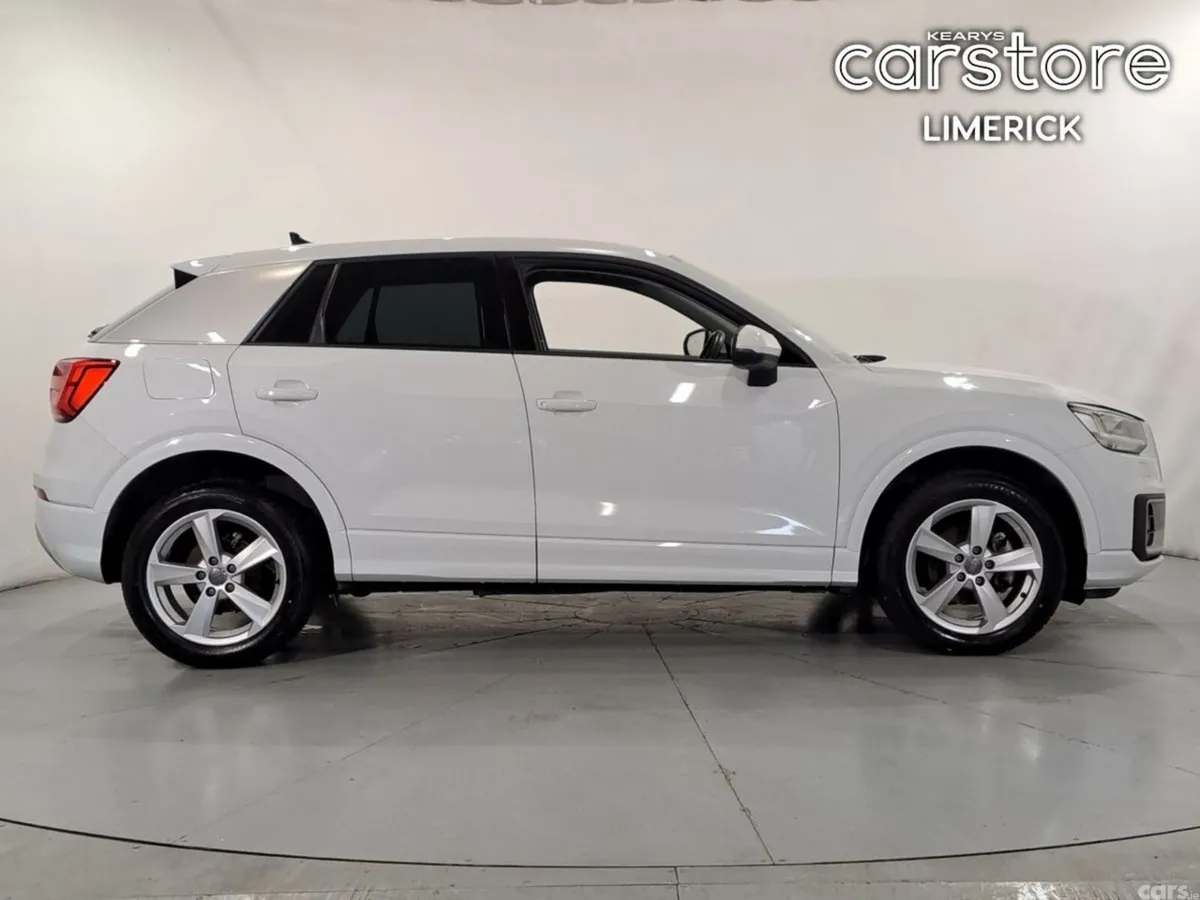 Audi Q2 Hatchback, Petrol, 2019, White