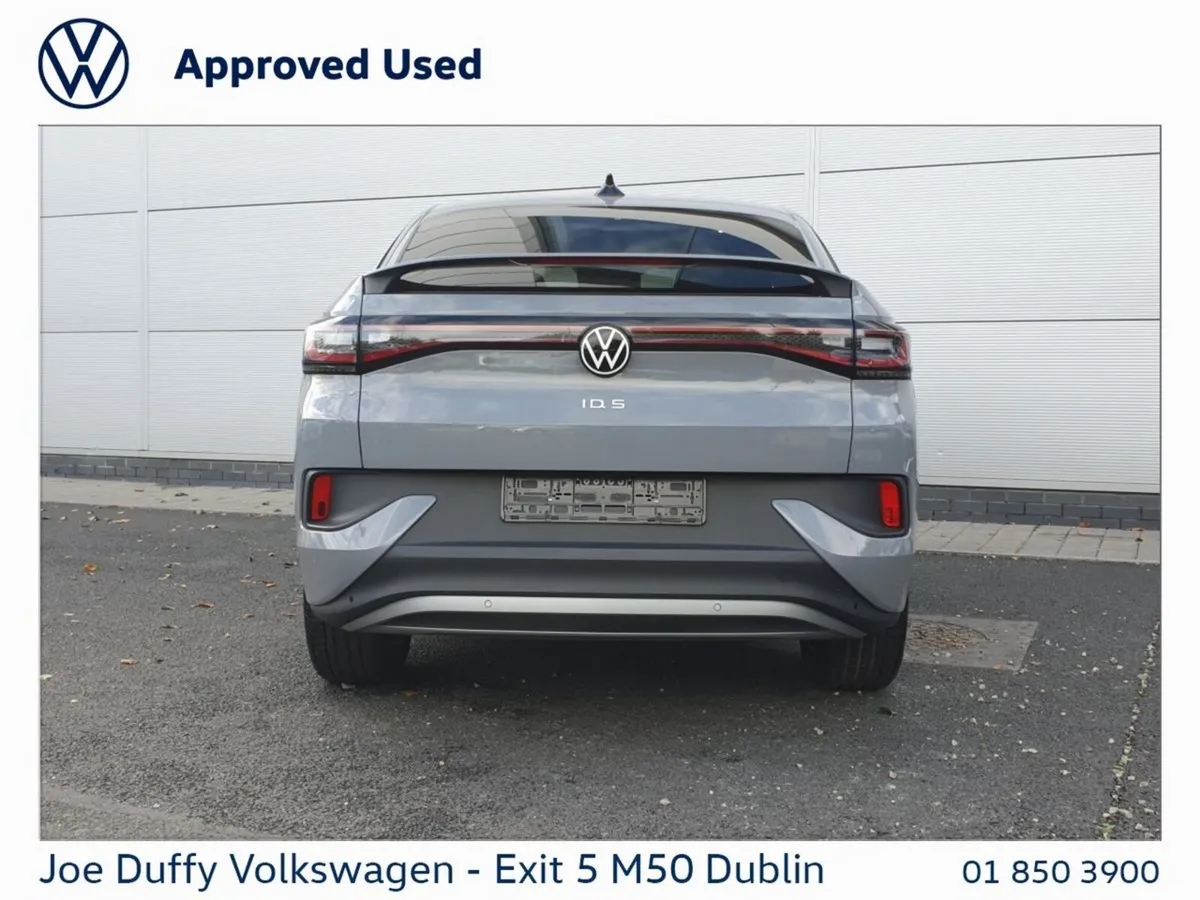 Volkswagen ID.5 Estate, Electric, 2026, Grey