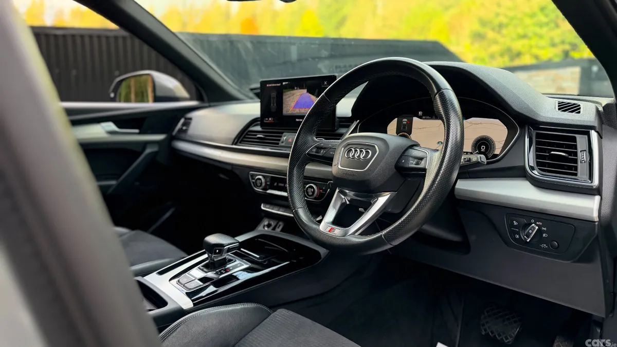 Audi Q5 SUV, Petrol Plug-in Hybrid, 2022, Grey
