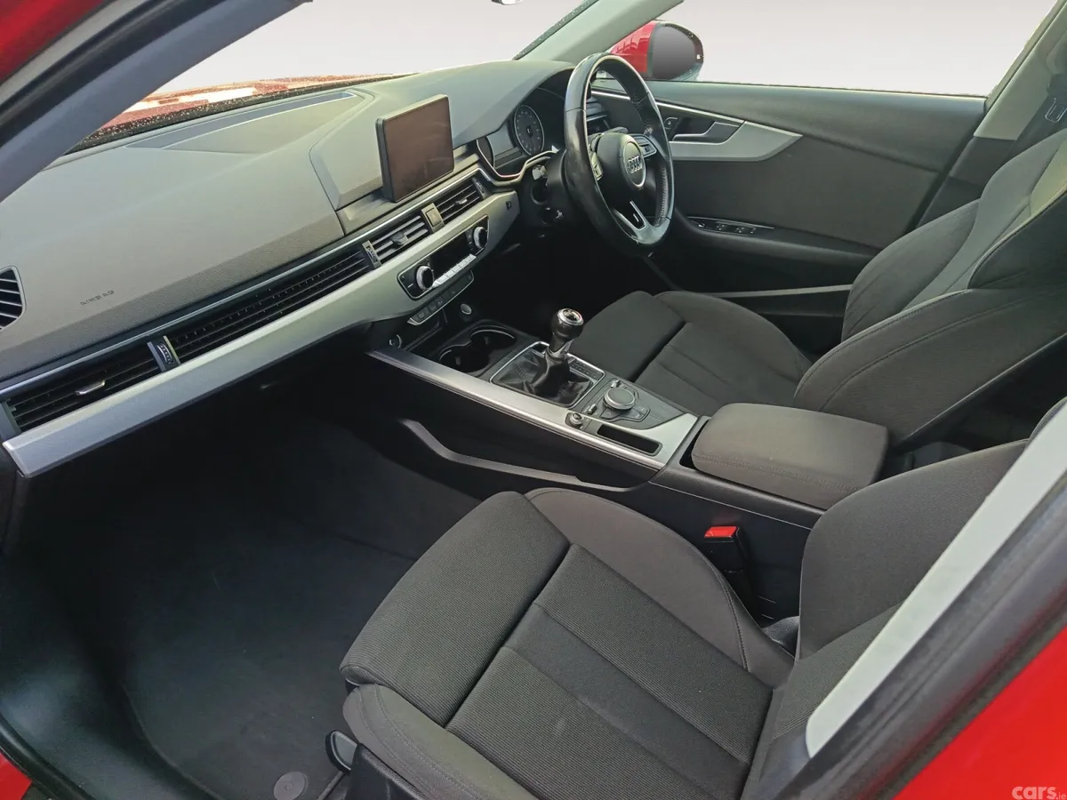 Audi A4 Saloon, Petrol, 2016, Red