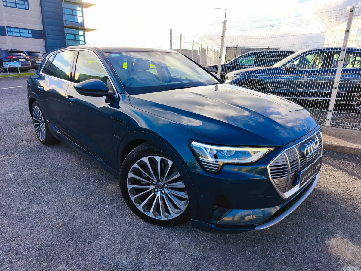 Audi e-tron SUV, Electric, 2020, Blue