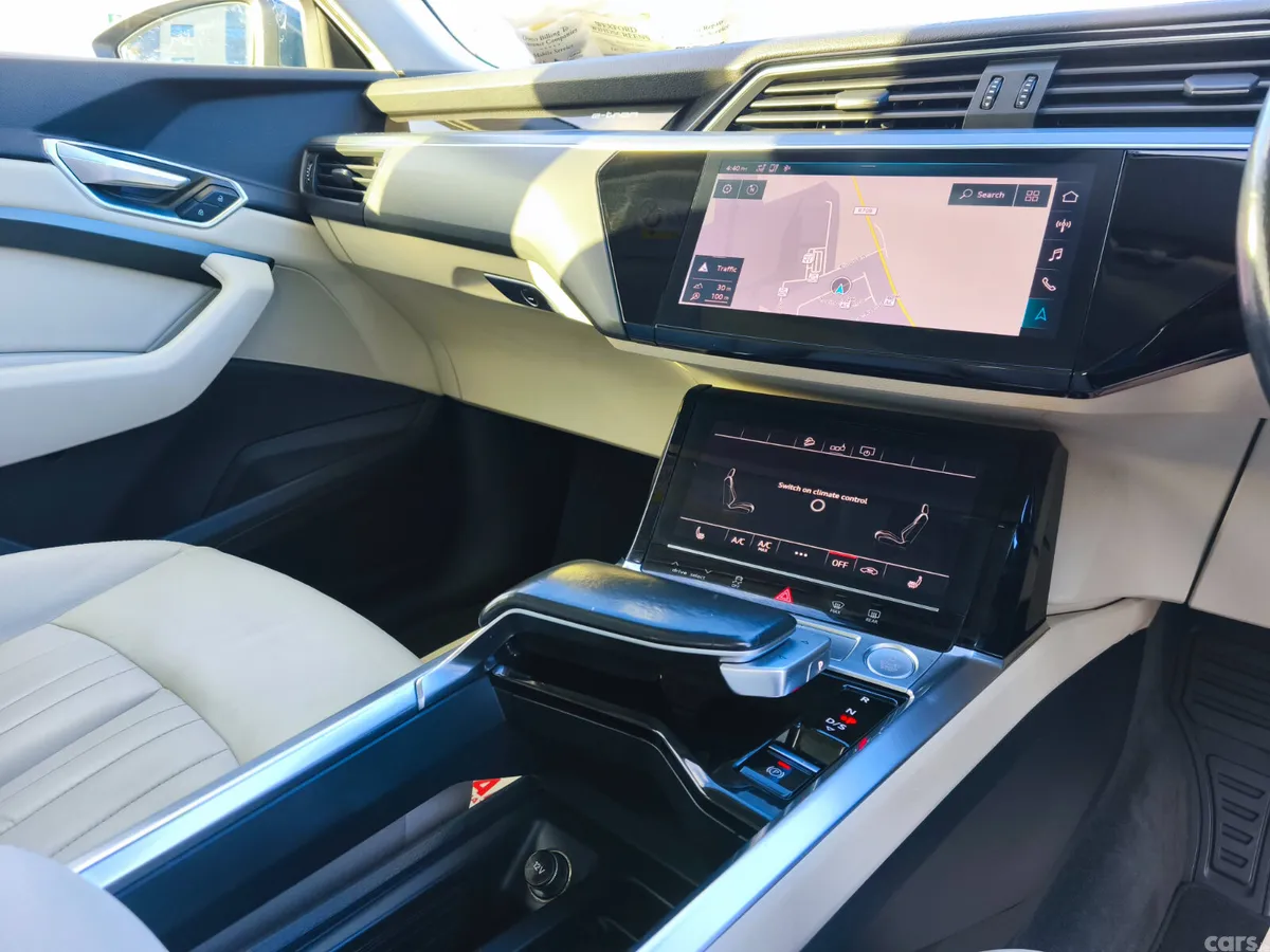 Audi e-tron SUV, Electric, 2020, Blue