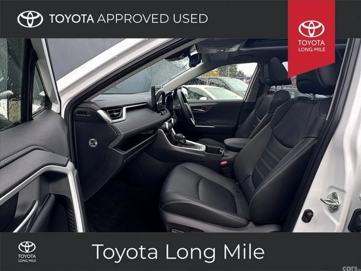 Toyota RAV4 SUV, Petrol Hybrid, 2023, White