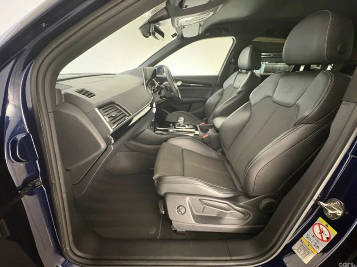Audi Q5 SUV, Diesel, 2023, Blue