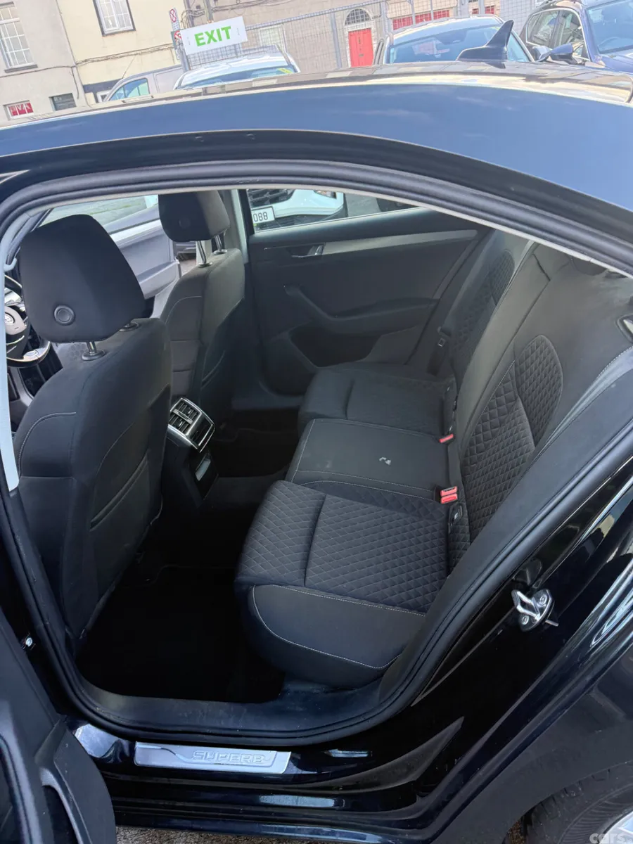 Skoda Superb Saloon, Diesel, 2022, Black
