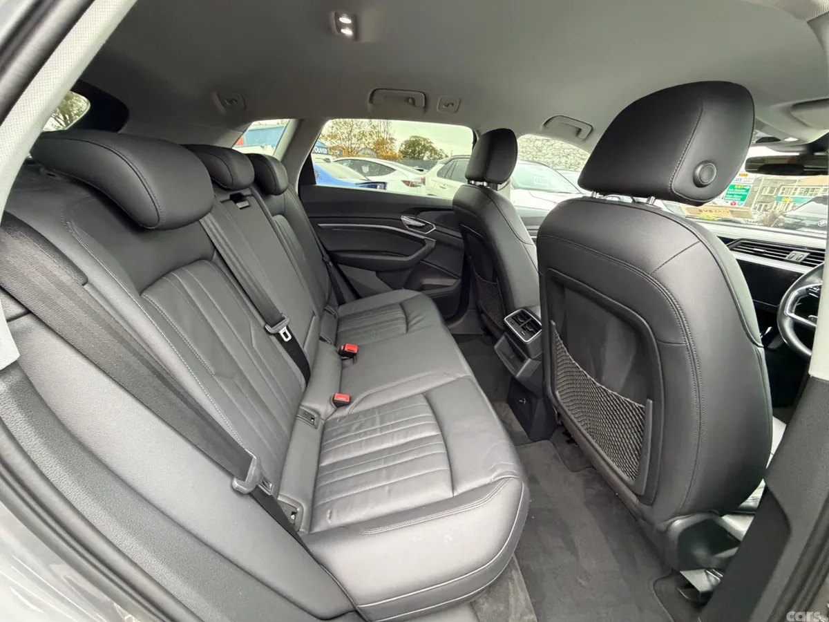 Audi e-tron Estate, Electric, 2021, Grey