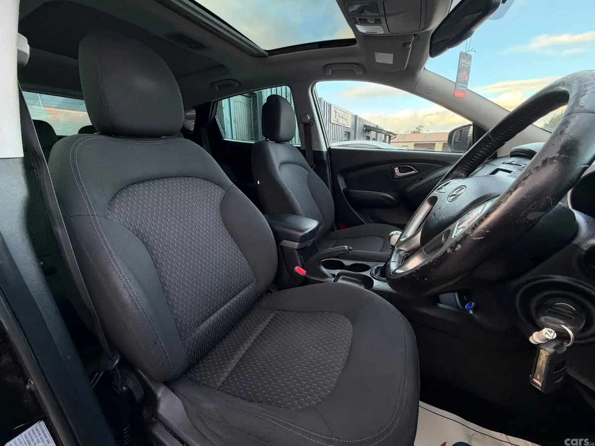 Hyundai ix35 SUV, Diesel, 2012, Black