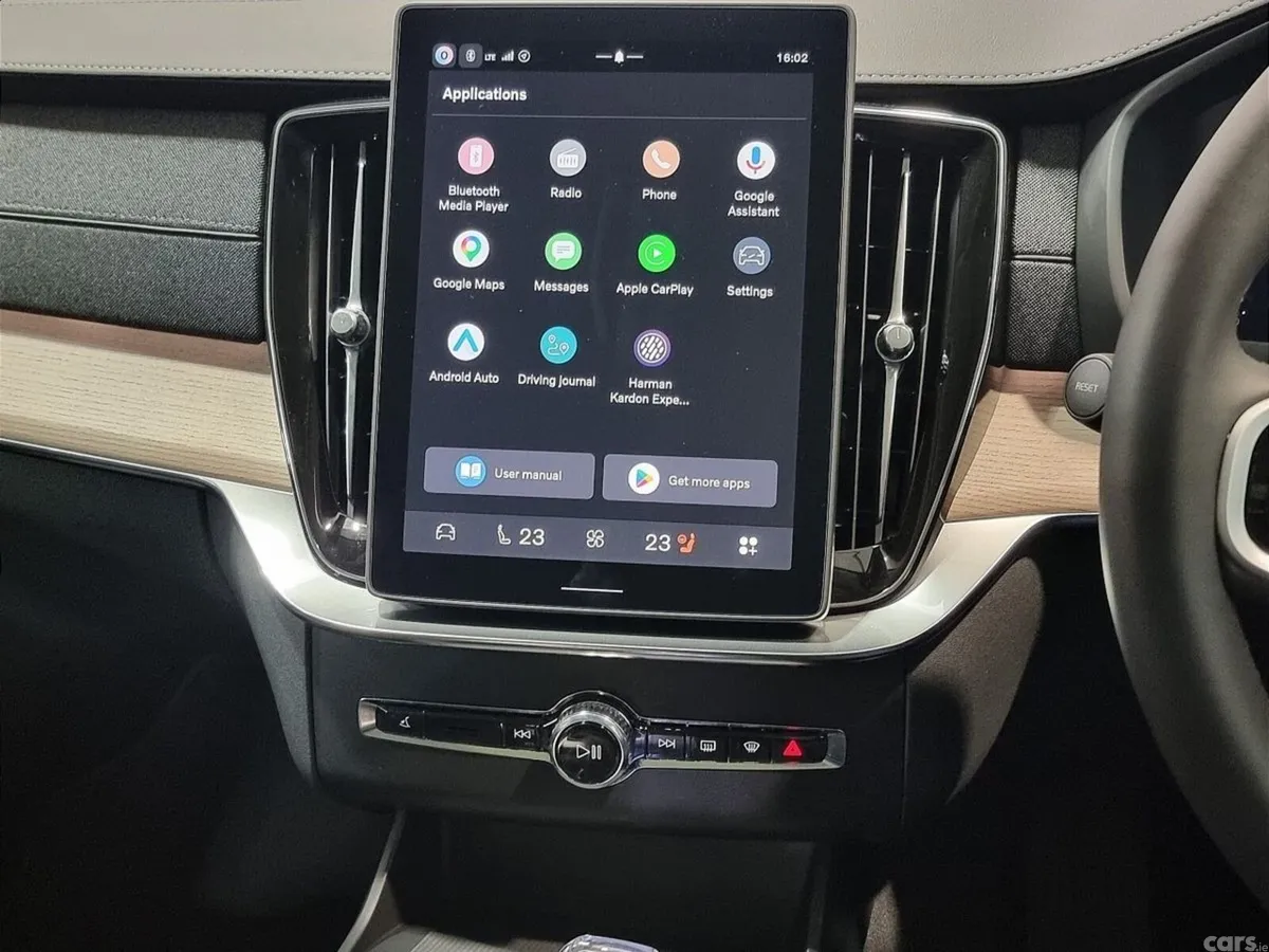 Volvo XC90 SUV, Petrol Hybrid, 2026, Black
