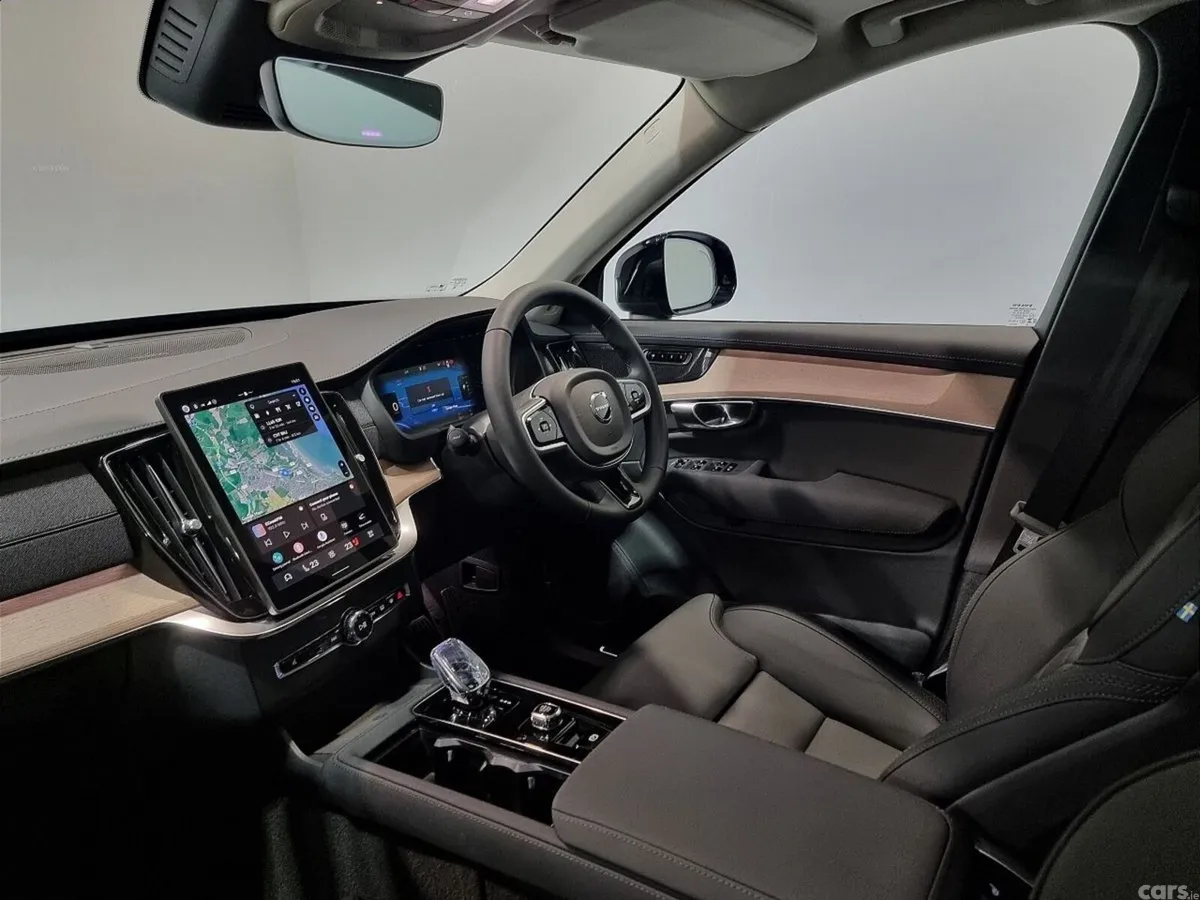 Volvo XC90 SUV, Petrol Hybrid, 2026, Black