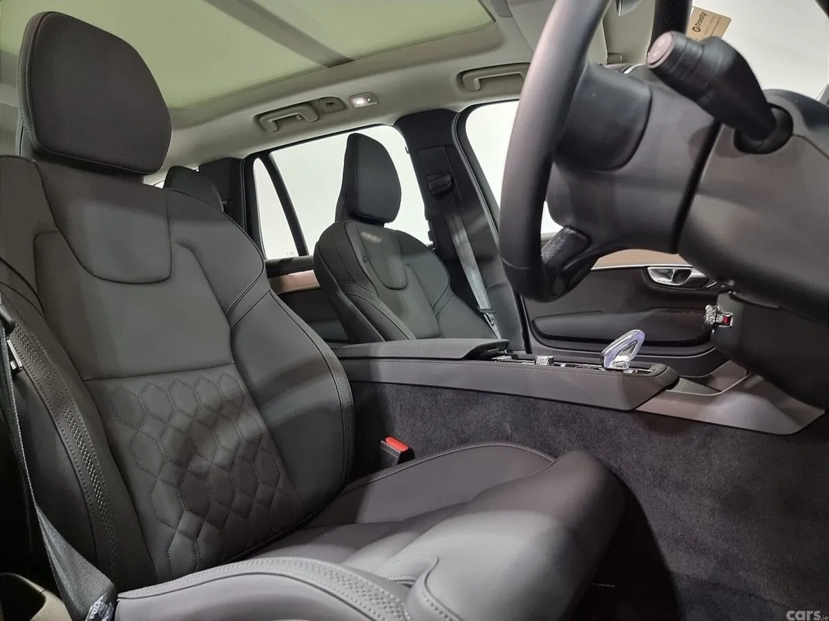 Volvo XC90 SUV, Petrol Hybrid, 2026, Black