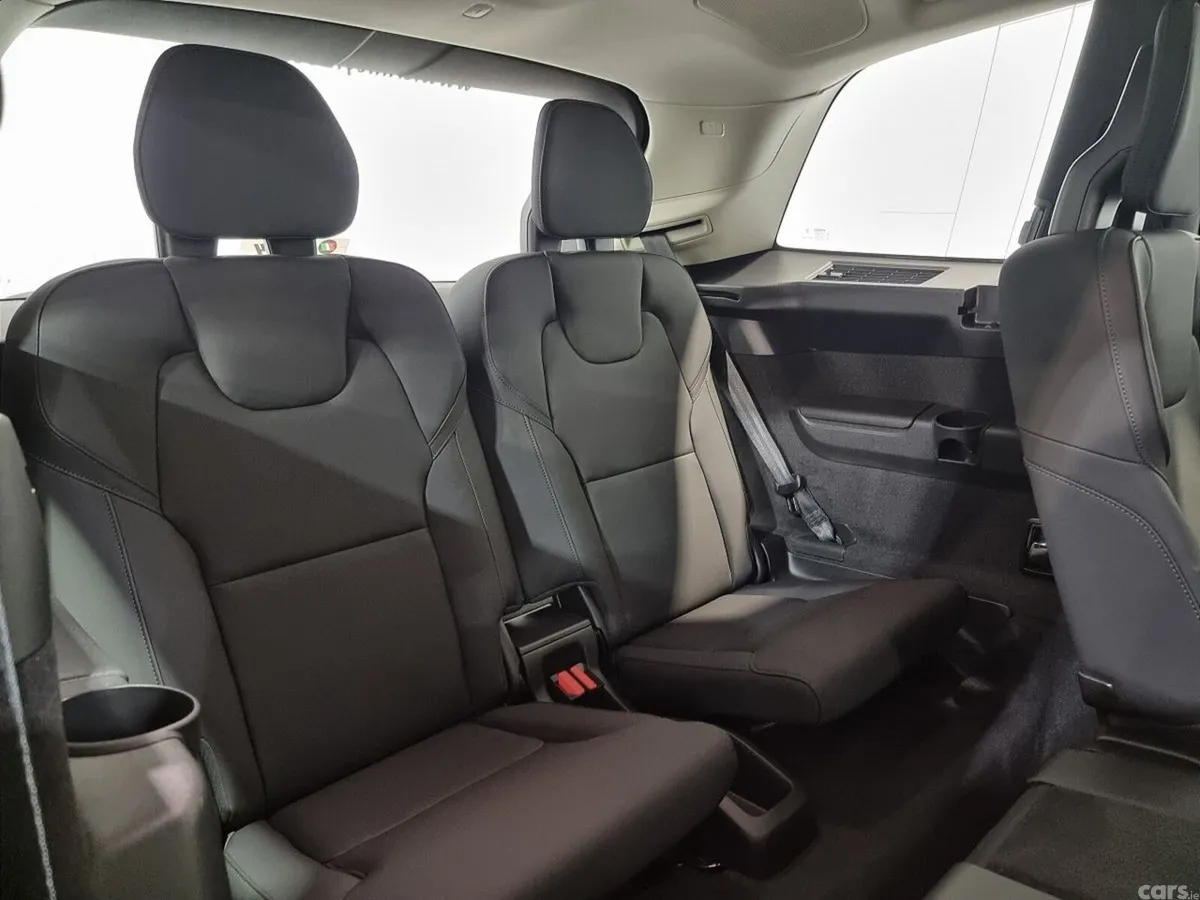 Volvo XC90 SUV, Petrol Hybrid, 2026, Black