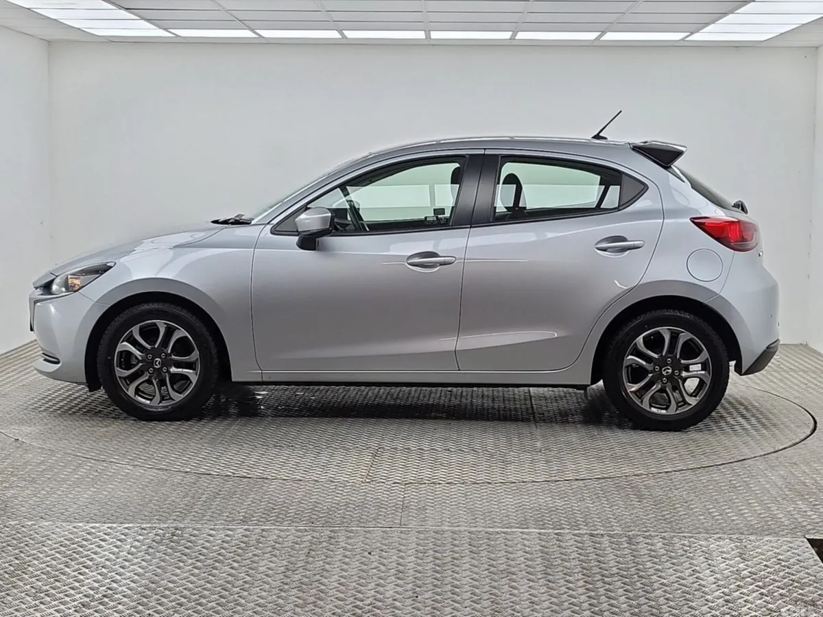 Mazda Mazda2 Hatchback, Petrol, 2022, Silver