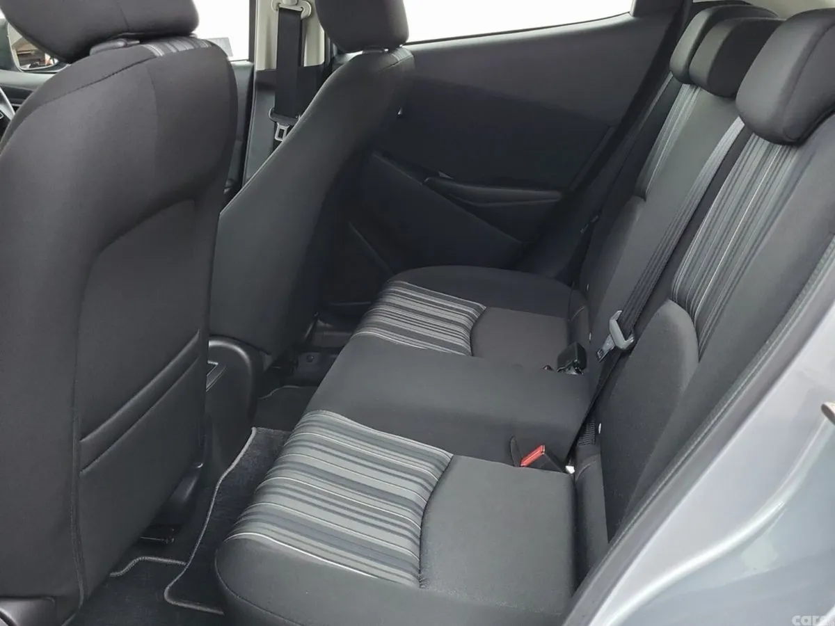 Mazda Mazda2 Hatchback, Petrol, 2022, Silver