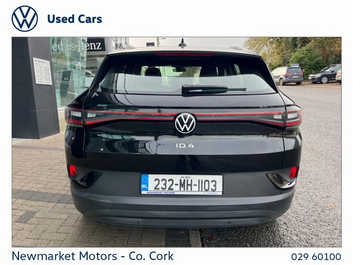 Volkswagen ID.4 SUV, Electric, 2023, Black