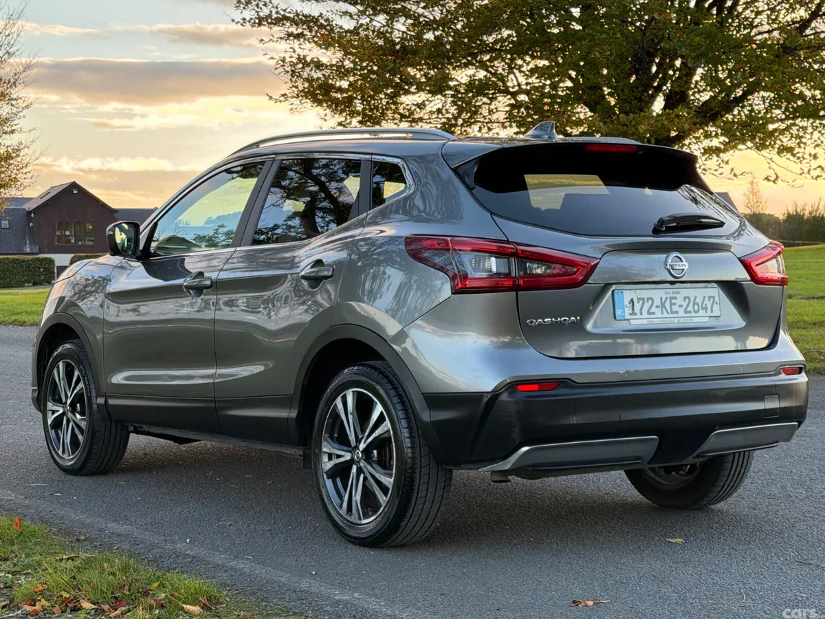 Nissan Qashqai SUV, Diesel, 2017, Grey