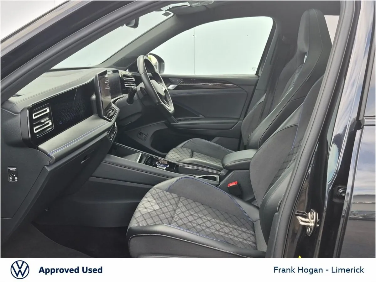 Volkswagen Tiguan SUV, Diesel, 2024, Black